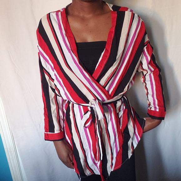 Wrap Top - Picture 3 of 3